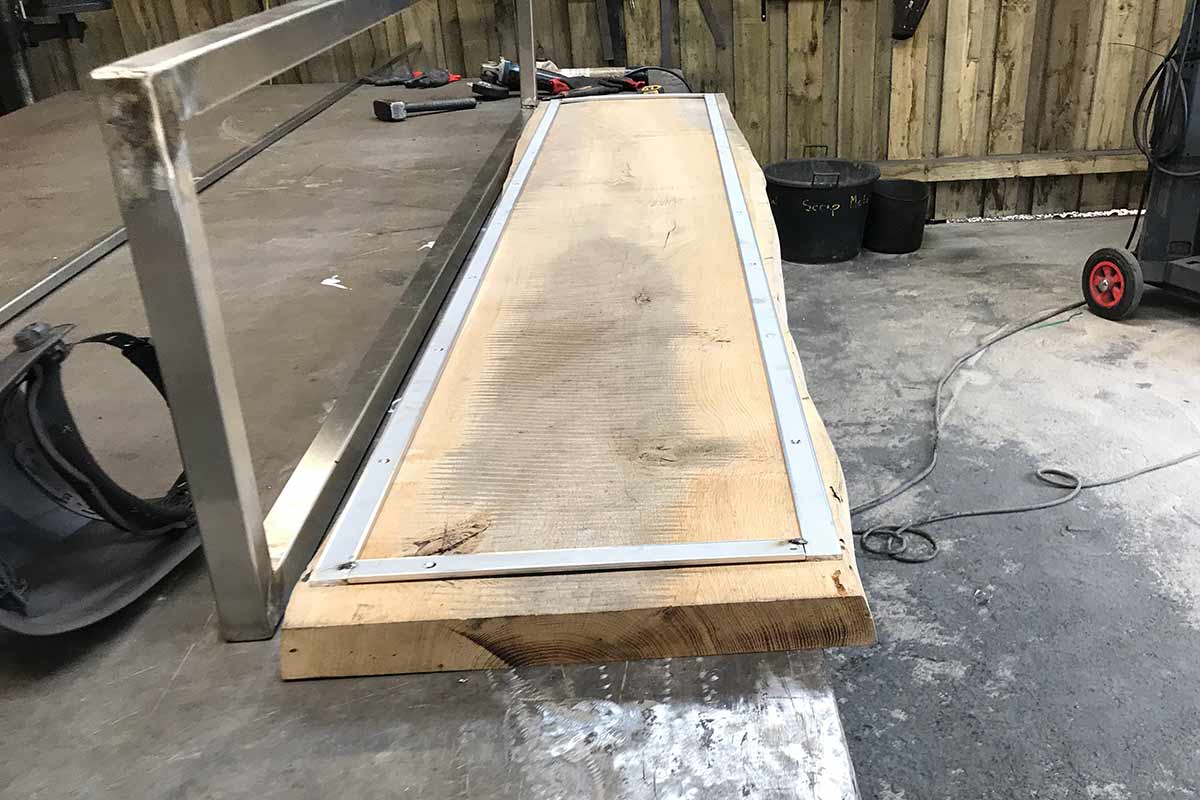 Horti Innovations — Bench